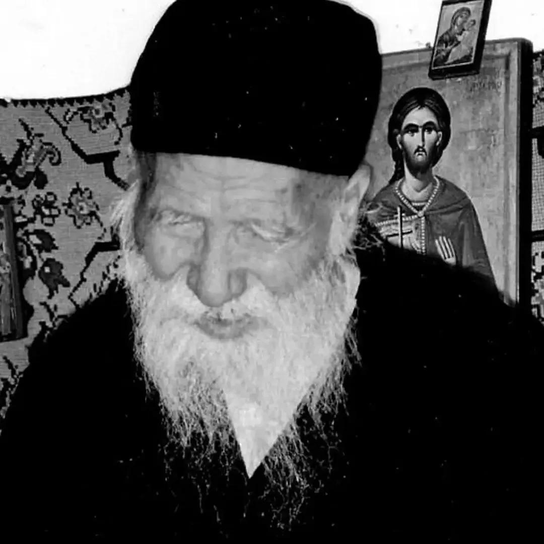 Saint Porphyrios on demanding goodness from others