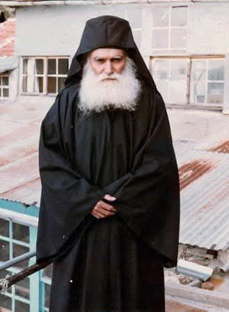 Saint Ephraim of Katounakia on the prayer rope and the Jesus Prayer